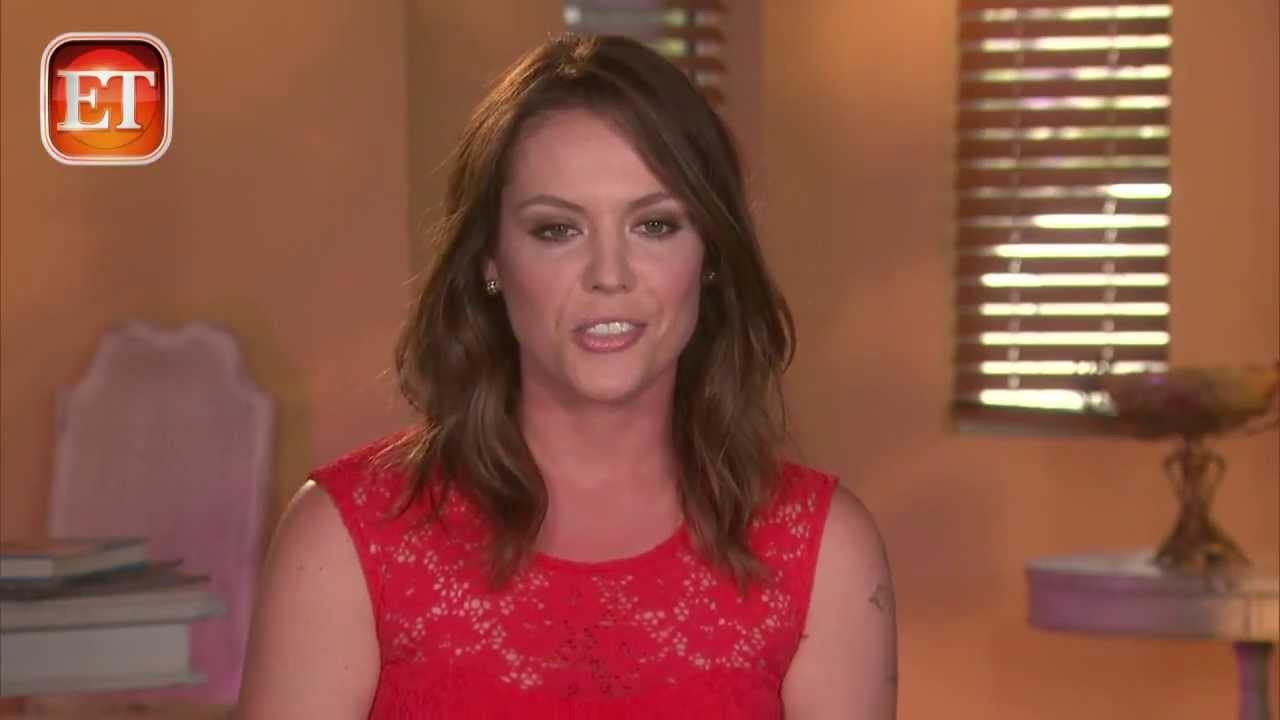 How Agnes Bruckner Became 'Anna Nicole'