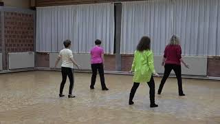 The Way You Make Me Feel - Line Dance