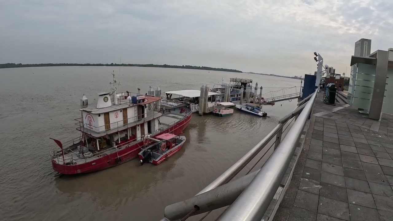 Guayaquil - Ecuador. Caminata por el Malecón, primera parte