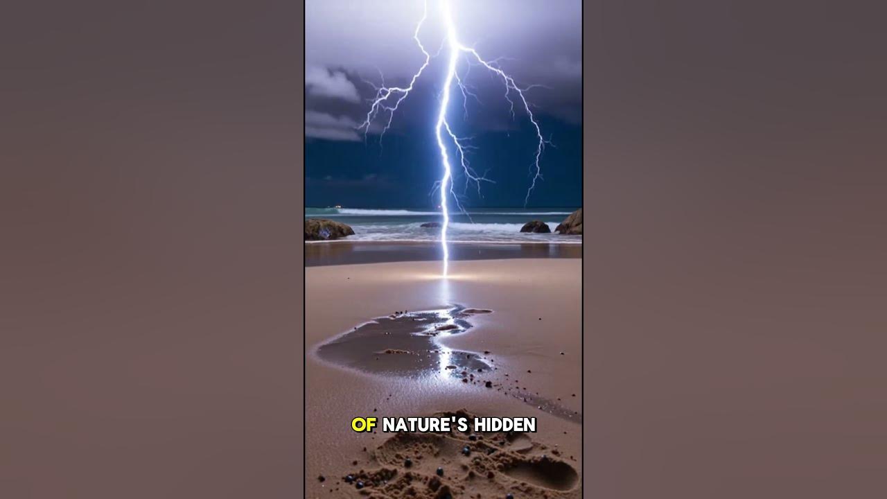 Lightning Turns Sand Into Glass! 😱⚡️ #facts #lightning  #didyouknow