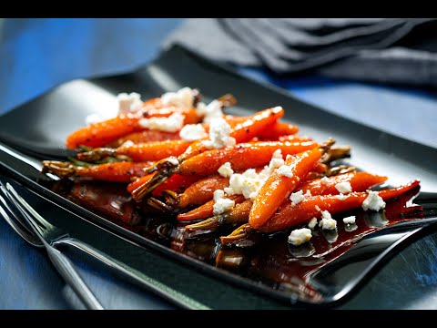 Видео: Амоняк за моркови: може ли да се полива срещу морковени мухи? Пропорции за хранене. Как да се справим с вредителите на морковите с амоняк?