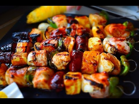 Brochetas Mixtas a la Parrilla