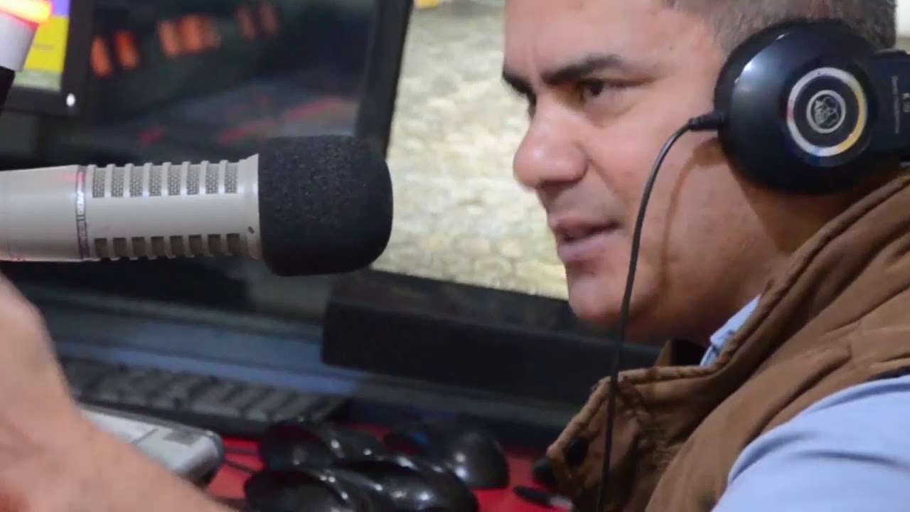 ENTREVISTA RÁDIO FM CRISTAL AUDIÇÃO E ZUMBIDO NO OUVIDO YouTube
