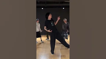 TREASURE EVERYTHING MINI ALBUM LOVE PULSE DANCE PRACTICE VIDEO 