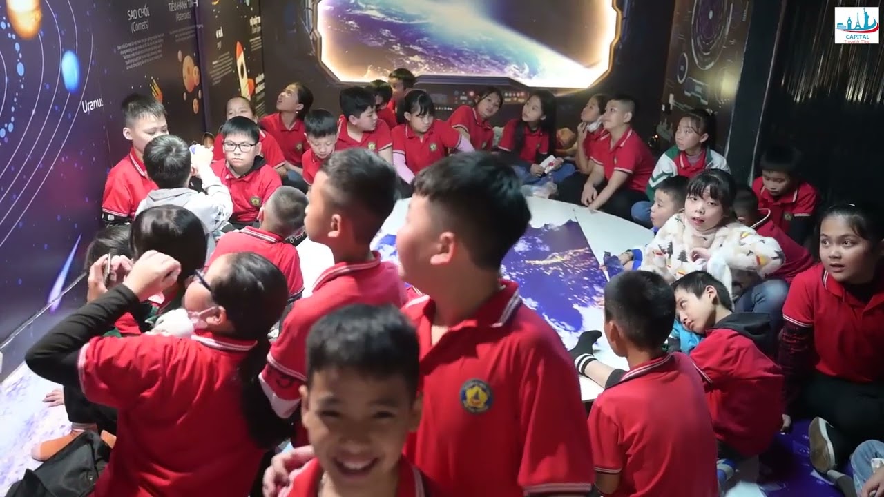 Chương trình thăm quan học tập trải nghiệm Lăng Bác - Kizciti của trường tiểu học Phùng Hưng.