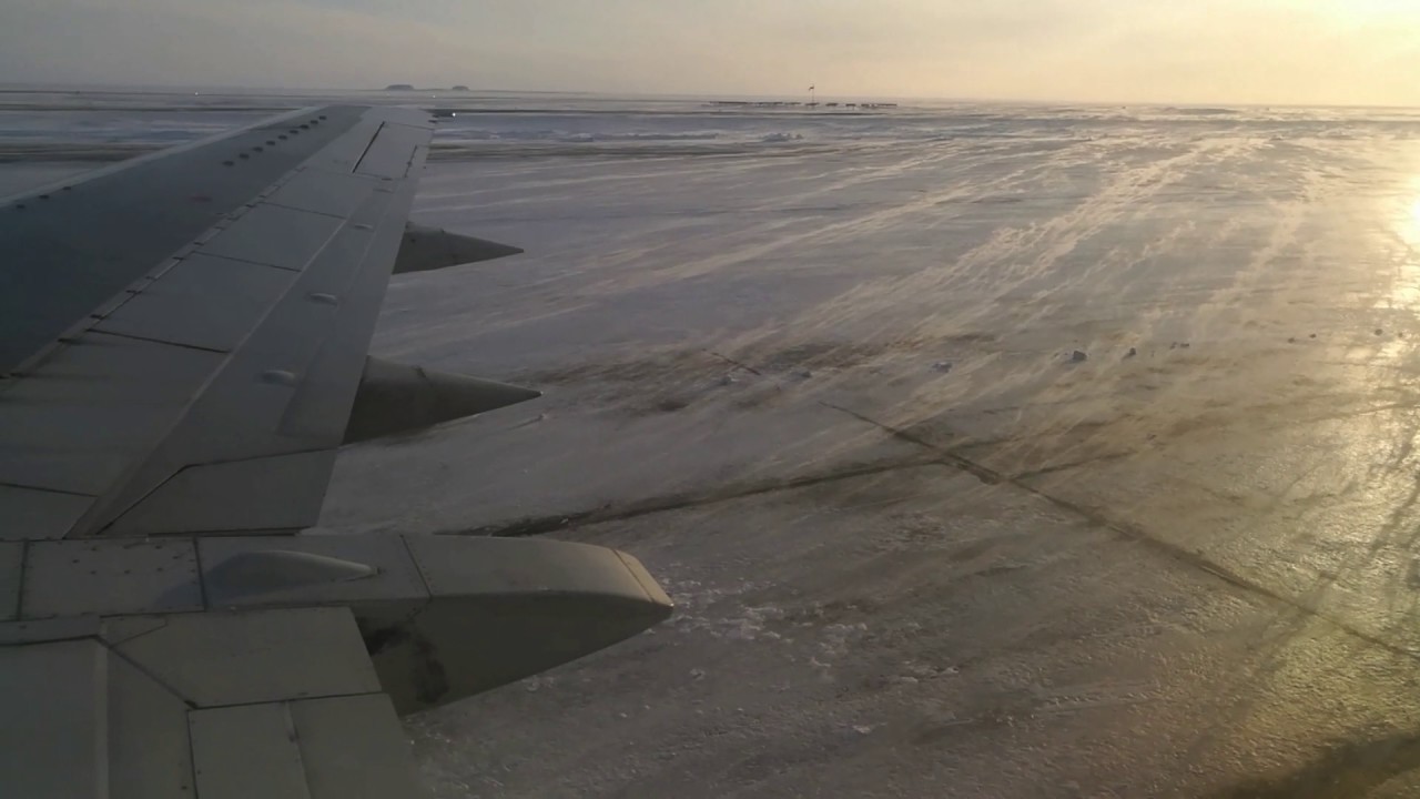Sitting on the tarmac at Deadhorse/Prudhoe Bay Airport, Alaska YouTube