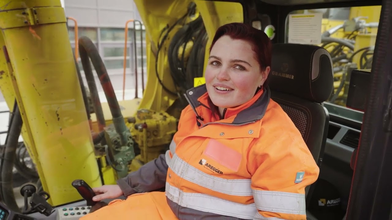 Bauberufe: Quereinstieg zur Maschinistin