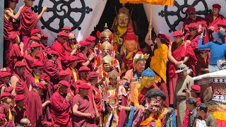 Thousands gather for Hemis Tsechu festival,Kung Fu Nuns dazzle audience 