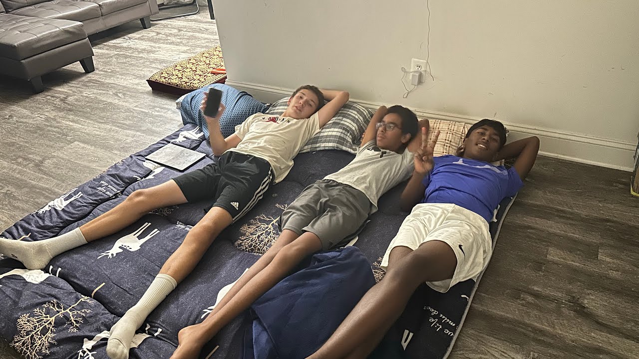 Dev and Friends from school ( 12 year olds)( sleep over august 2023