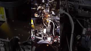 Video of a Hitachi CM-700H bonder in operation