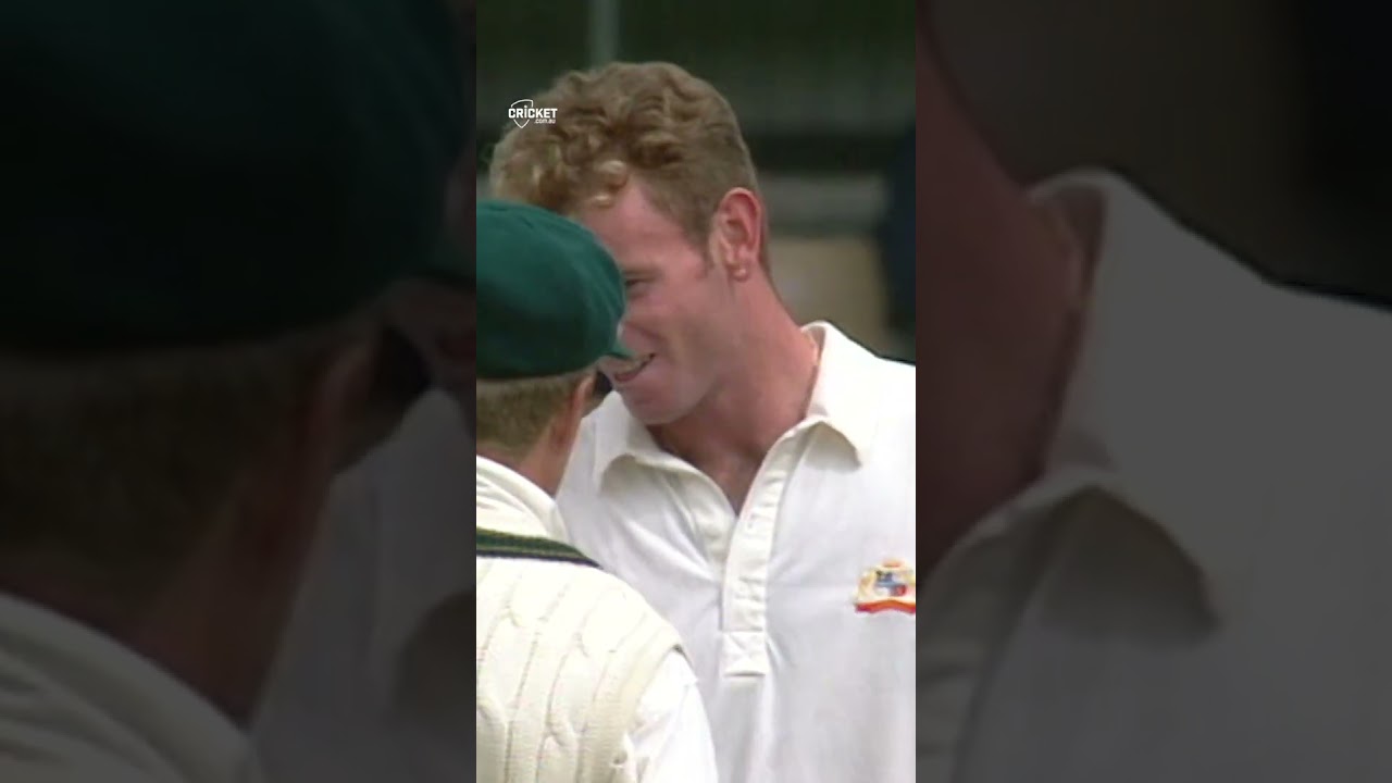 Reiffel sends the off stump flying