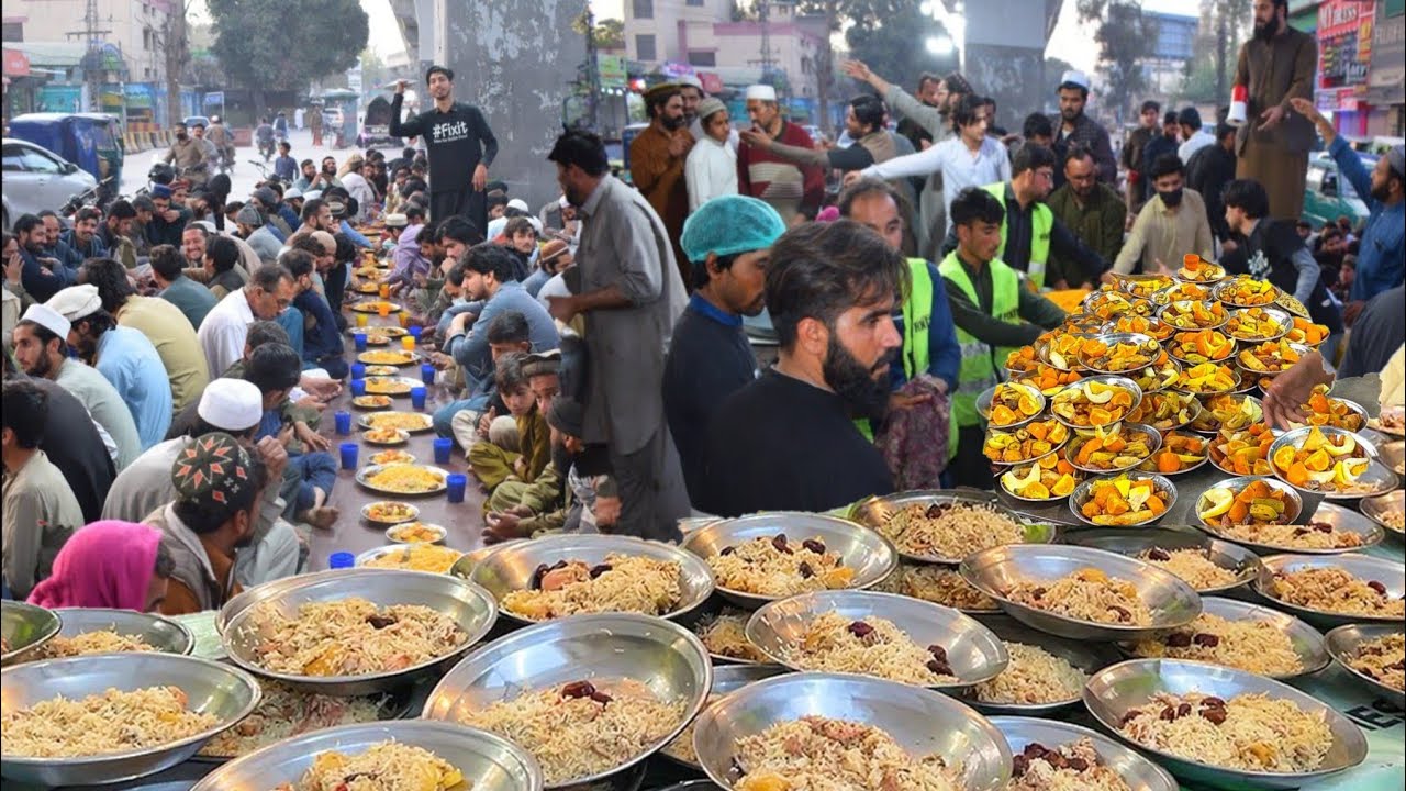 TOP IFTARI FOOD STREET COLLECTION | BIGGEST RAMADAN IFTARI  | BEST VIRAL VIDEOS OF RAMADAN 2025