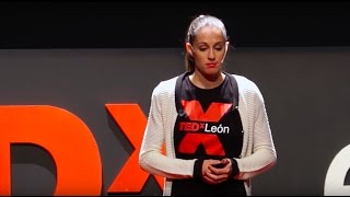 Del silencio al corazón | Carolina Rodríguez | TEDxLeon