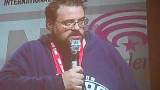 Kevin Smith At WonderCon 2010 (Part 2)
Video by Geeks of Doom Staff Writer Tom Cheredar. Kevin Smith At WonderCon 2010 (Part 2)