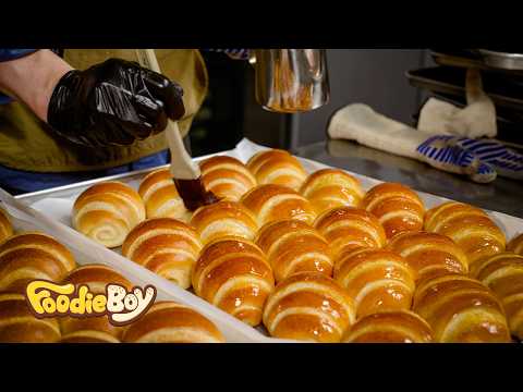 Delicious! Salted Butter Roll Collection | Giant Korean Bakery Cafe