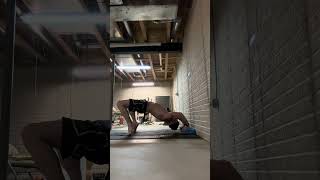 Bridge #bridgeexercise #convictconditioning #bodyweighttraining