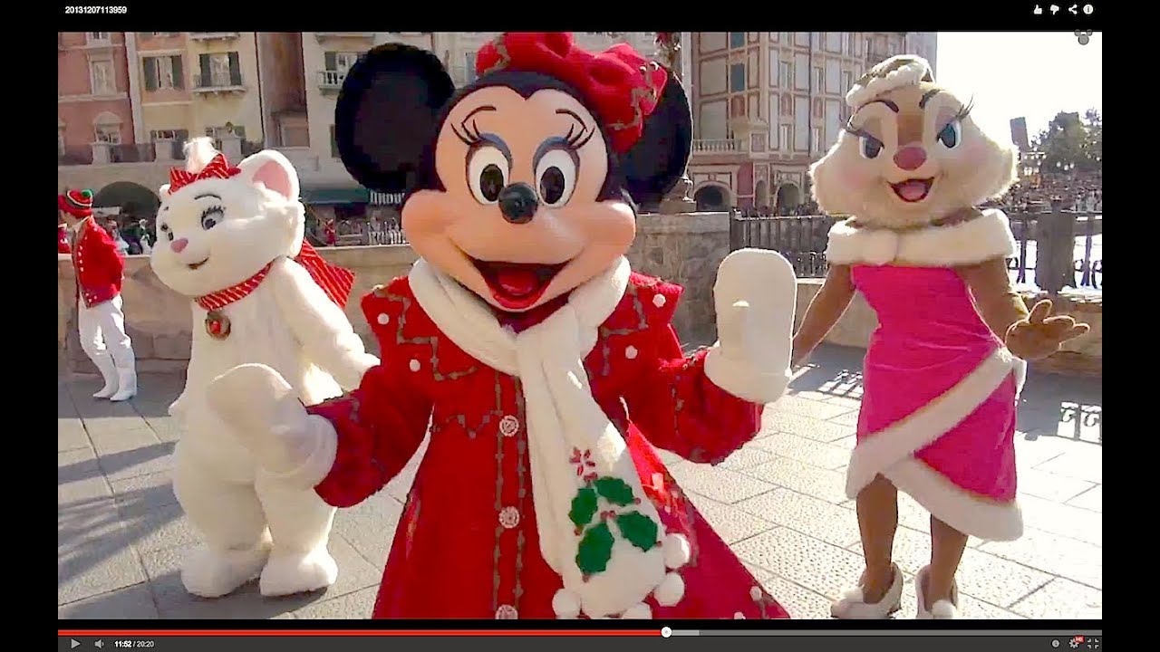 [1st row] The girl's so cute dancing (Holiday Greeting from Seven Ports, Tokyo Disneysea)