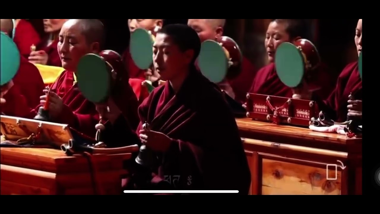 གཅོད། པདྨ་མཁའ་འགྲོའི་འདུ་གླིང་གི་མན་ངག་འཛིན་གྲྭ།