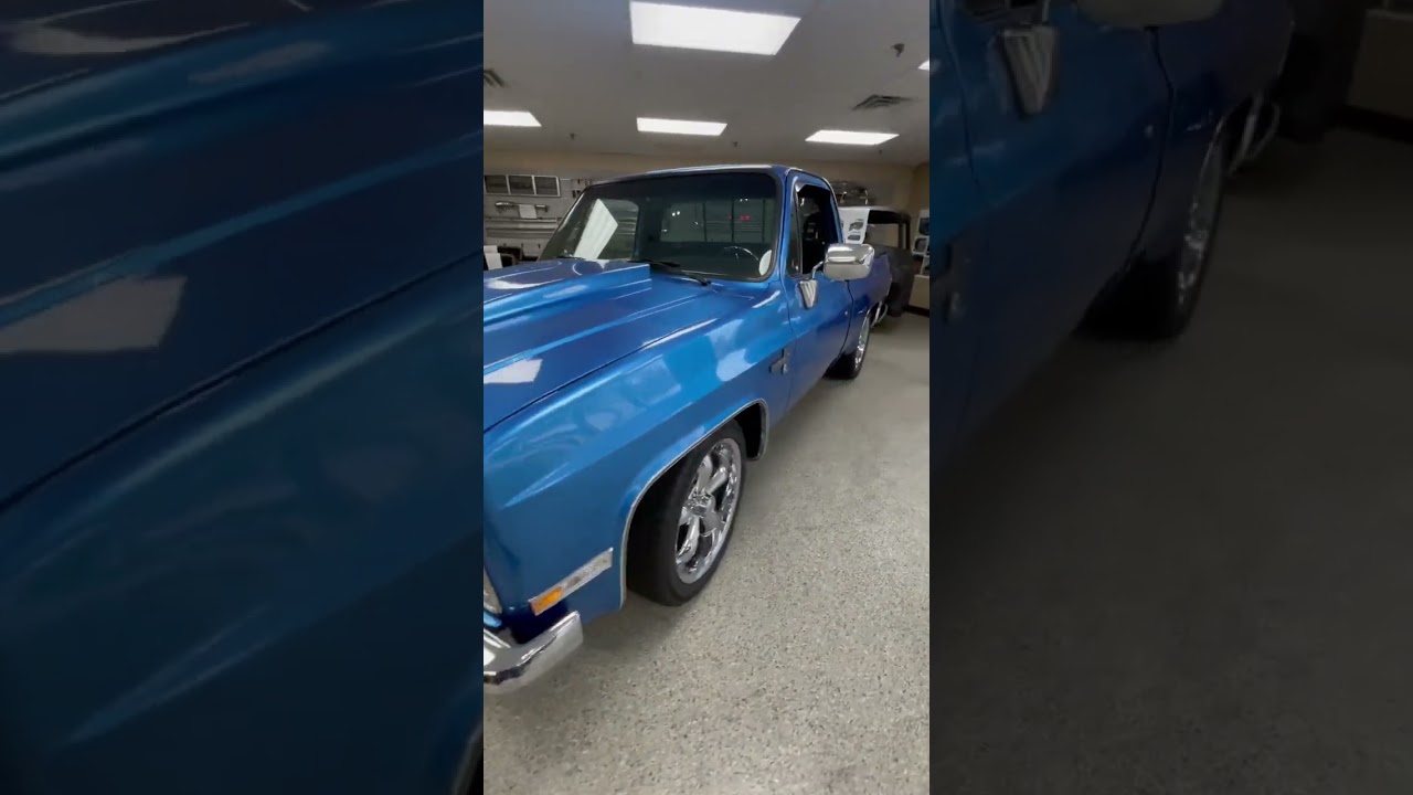 Spotted this squarebody Chevy in LMC Truck - Lenexa, Kansas