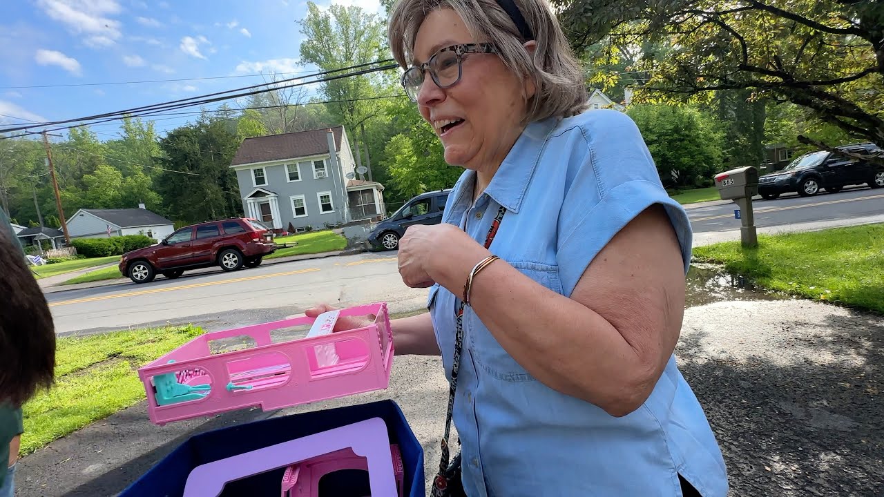 She Stole Our LEGO Yard Sale Score - YouTube