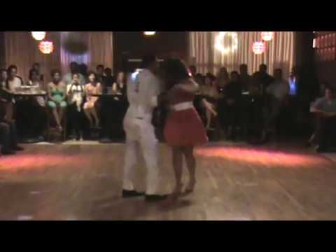 Salseros Memo y Alli @ Rumba Room Amateur Salsa Co...