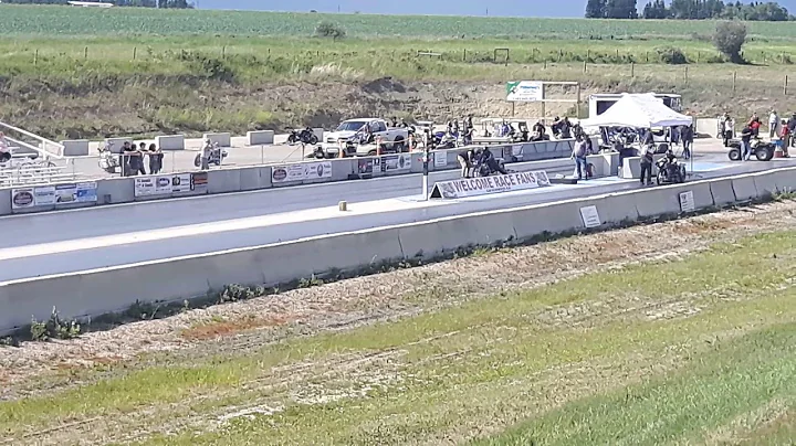 Fast bike at Rimbey 1/8th mile