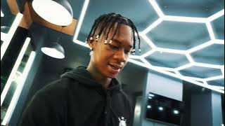 Umntungwambulazi x @Audio_Simz-Qalele Phansi(feat. @C-SIDEBOYZ)(Official Music Video)