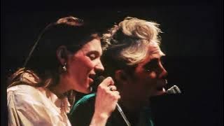 Download lagu Je Te Laisserai Des Mots - Charlotte Cardin & Patrick Watson