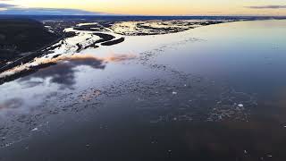 Ледоход река Лена Табага Якутия 17.05.2024