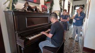 Tour Guide Live Music In San Jose, Cr