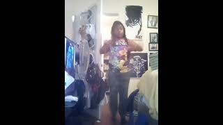 I Hit From The Back Back Back Resimi