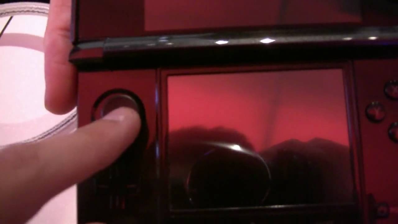 Close-Up Look at the Nintendo 3DS Hardware (E3 2010)