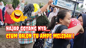 Seru ! Emak Emak Lomba Cium Balon Sambil Joget