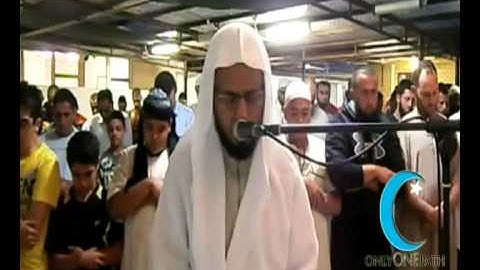 القارئ الذى فاجئ المصلين بصوته   صوت تقشعر له الجلود و تبكى منه العيون   ابوبكر الشاطرى سورة البقرة