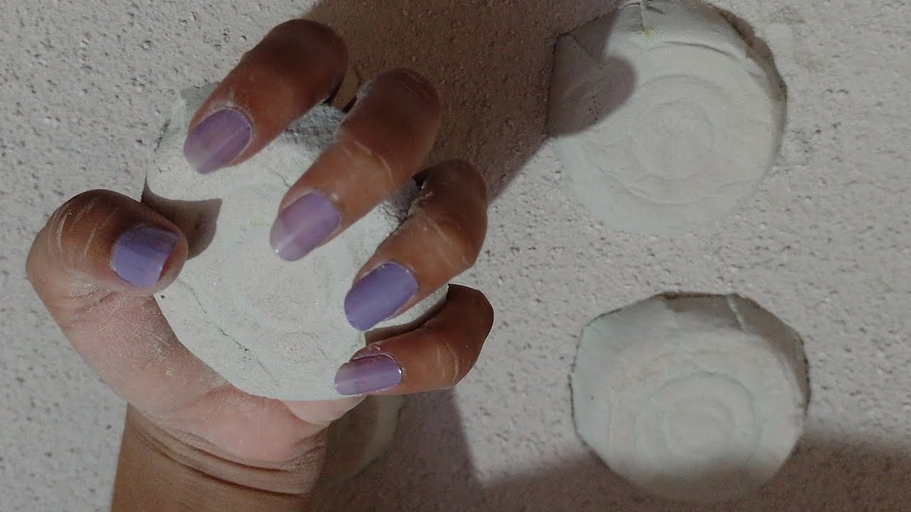Homemade Gym Chalk Crush 💜 Please Subscribe :⁠-⁠) - YouTube