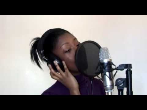 Raquel Jones sings "At Last" by Christina Aguilera