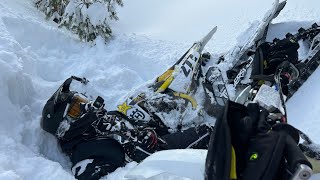 Упали в глубокую яму, застряли в кустах и много много красоты) snowbike