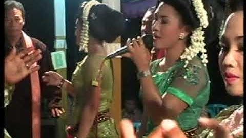 ilirilir - jarik lurik tayub grobogan ngudi laras iromo live candisari 19 nov 210