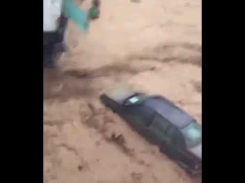 تطوان تغرق بالكامل و ساكنة تطوان تستغيث تحت الماء مشاهد مبكية و مرعبة لطفك يارب