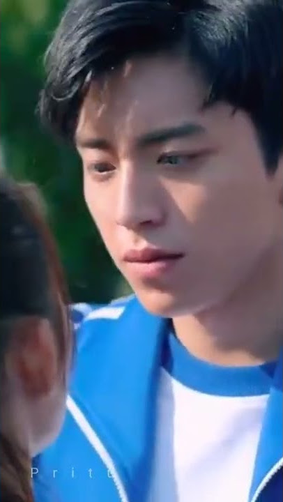 Fall In Love At First Kiss 🖤! #cdrama #shorts #kiss #darrenwang #linyun #viral