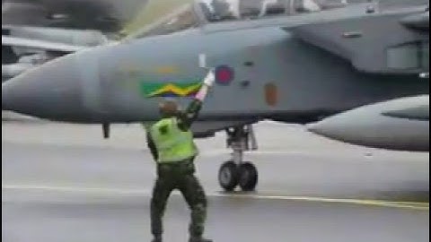 How to Air Marshall the British way, by Dance!!!
