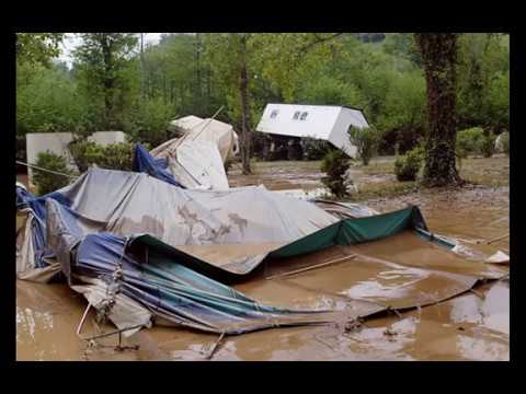 floods in france, Cèze river  flash floods, flooded campings Nîmes , Gard inundations