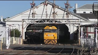Australian Grain Train 9157 at Ballarat 18th December 2016