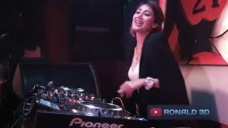 DJ Windy - Breakbeat Goyang Tipis Tipis - Ronald 3D Remix-