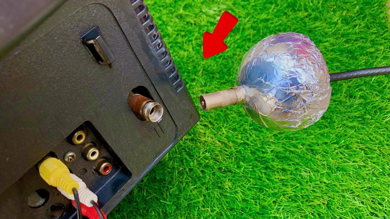 Insert Aluminium Foil Antenna Into TV And Watch All The Channels In The insert-aluminium-foil-antenna-into-tv-and-watch-all-the-channels-in-the
