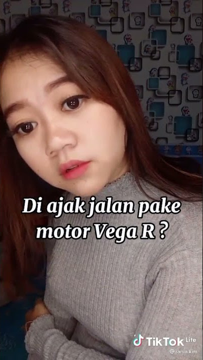 ketika cewek liat motor vega r