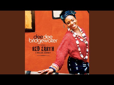Putar Four Women - Dee Dee Bridgewater