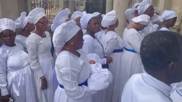 Meet Yoruba Actress Bidemi kosoko Handsome Husband At Their Naming Ceremony