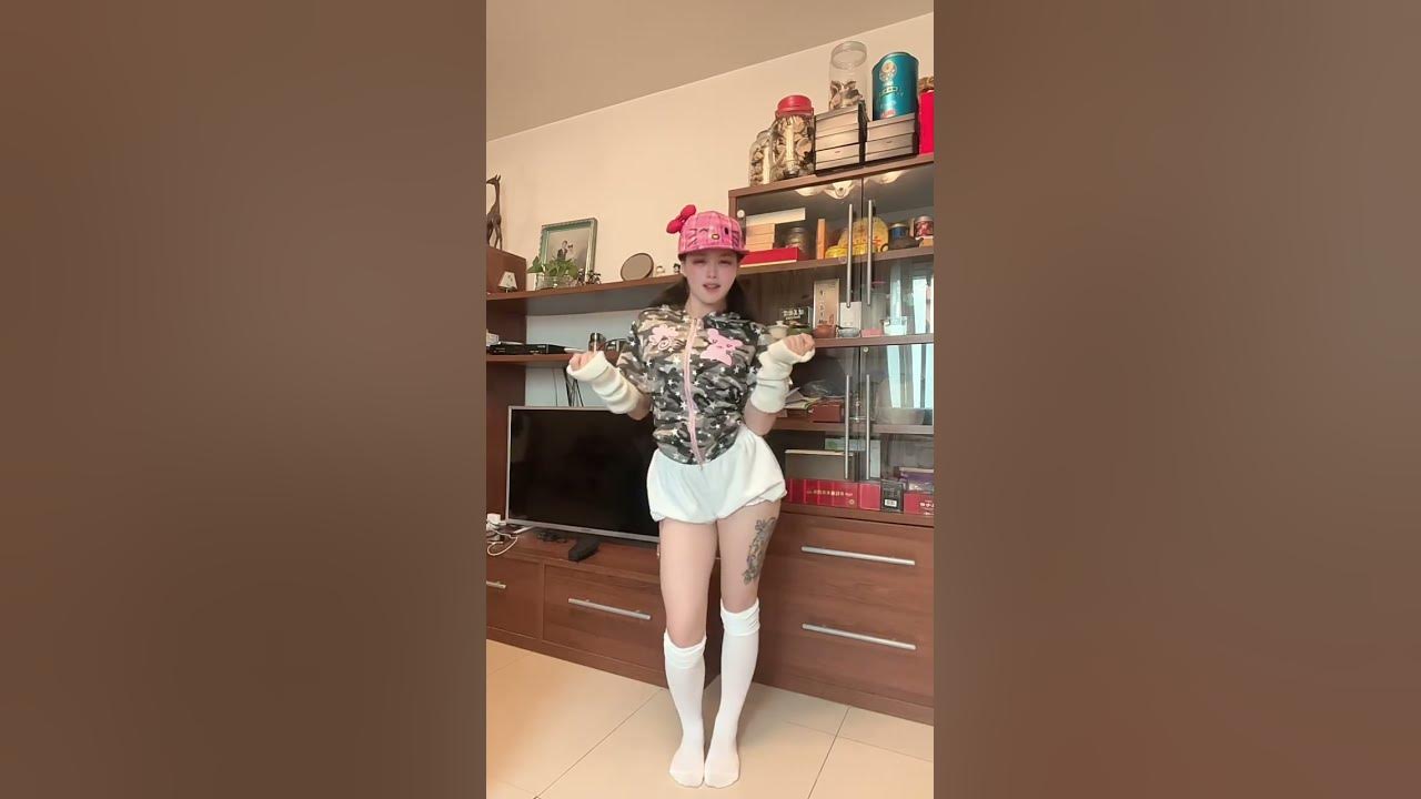 My new cap 🌸😊❤️ #dance #robot #robotdance #ロボット #ダンス #ロボットダンス #babyslow #dollgirl #dollgirl