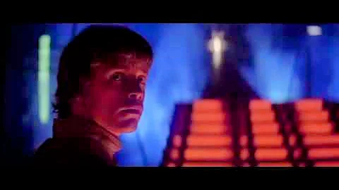 Quem treina Luke Star Wars?